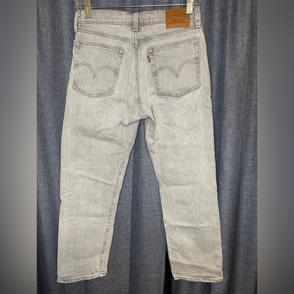 NWOT—Levi’s Wedgie Straight Jeans - Picture 3 of 10